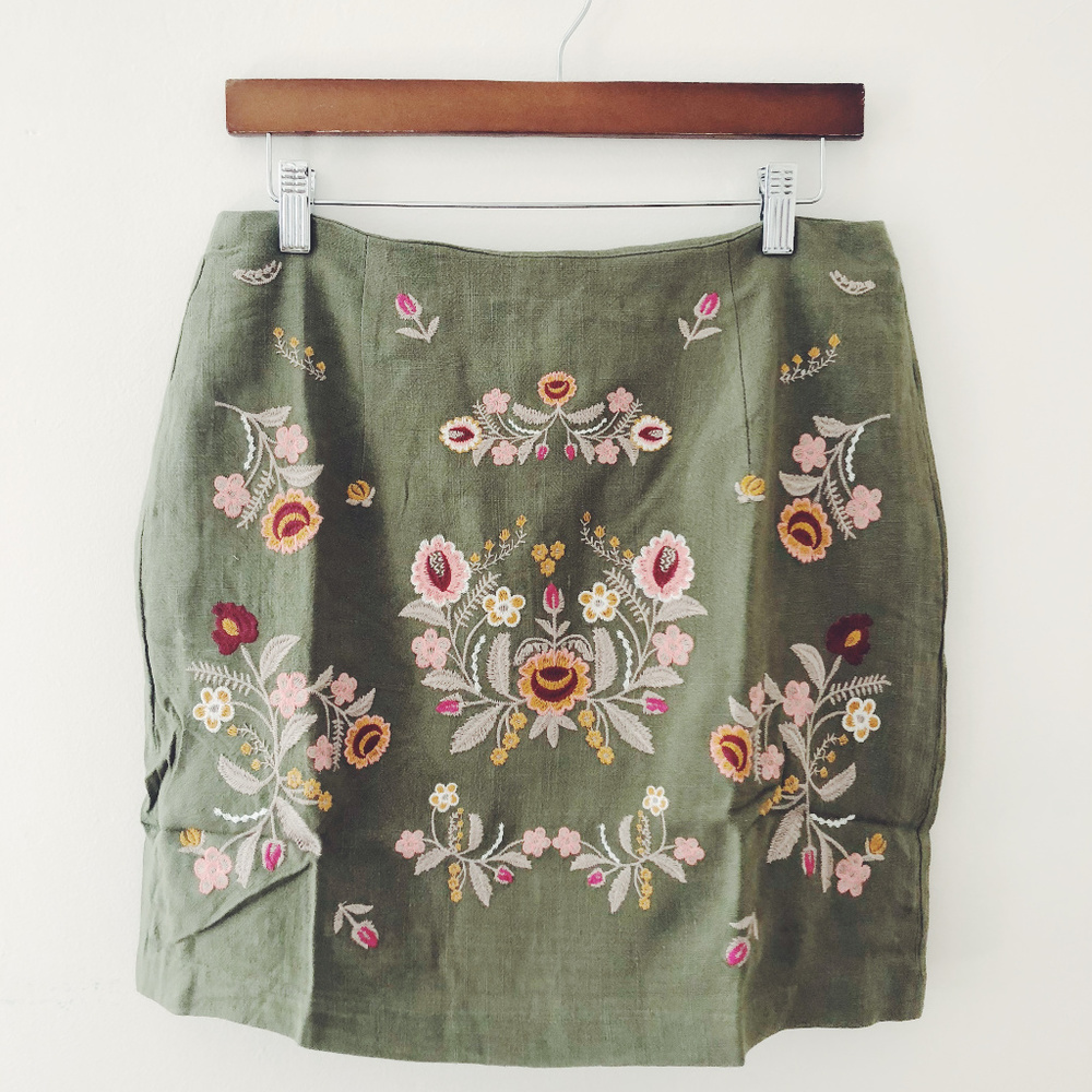 Entro Skirt